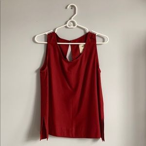 Jamie + The Jones “The J+J Tank” in Garnet